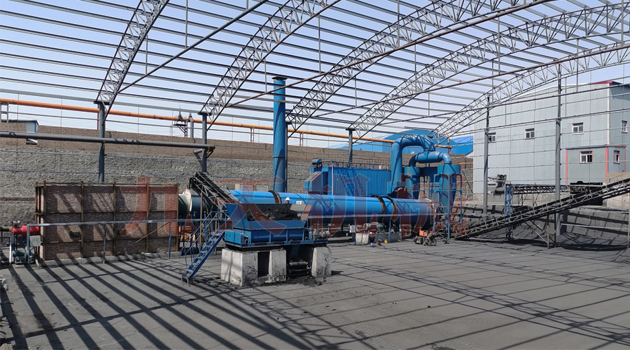 燃气供热型的煤泥烘干机设备图片